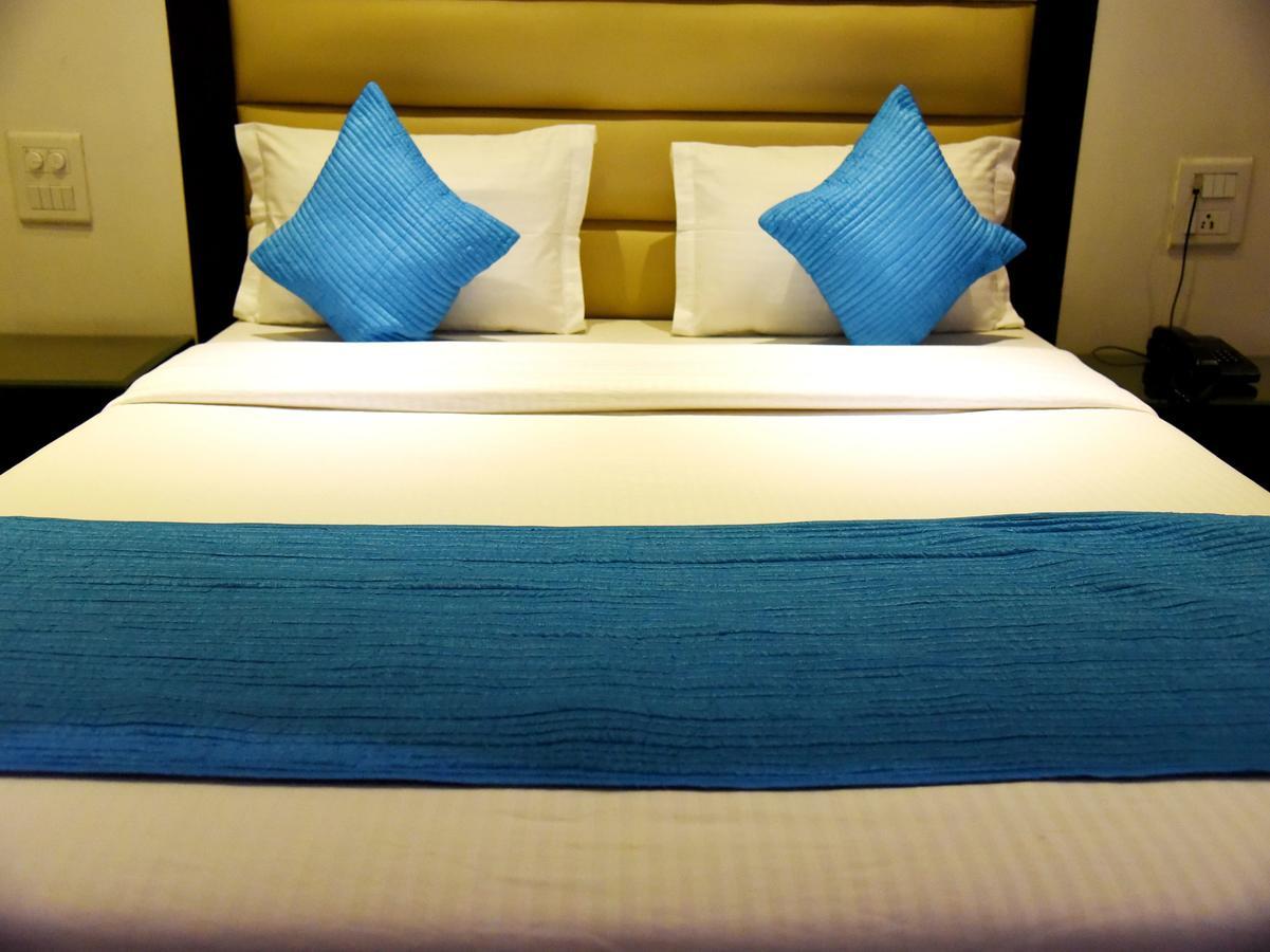 Landmark Hotel Chandīgarh Eksteriør billede